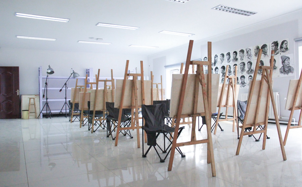 美术高考辅导中心专业课教室环境介绍（3）